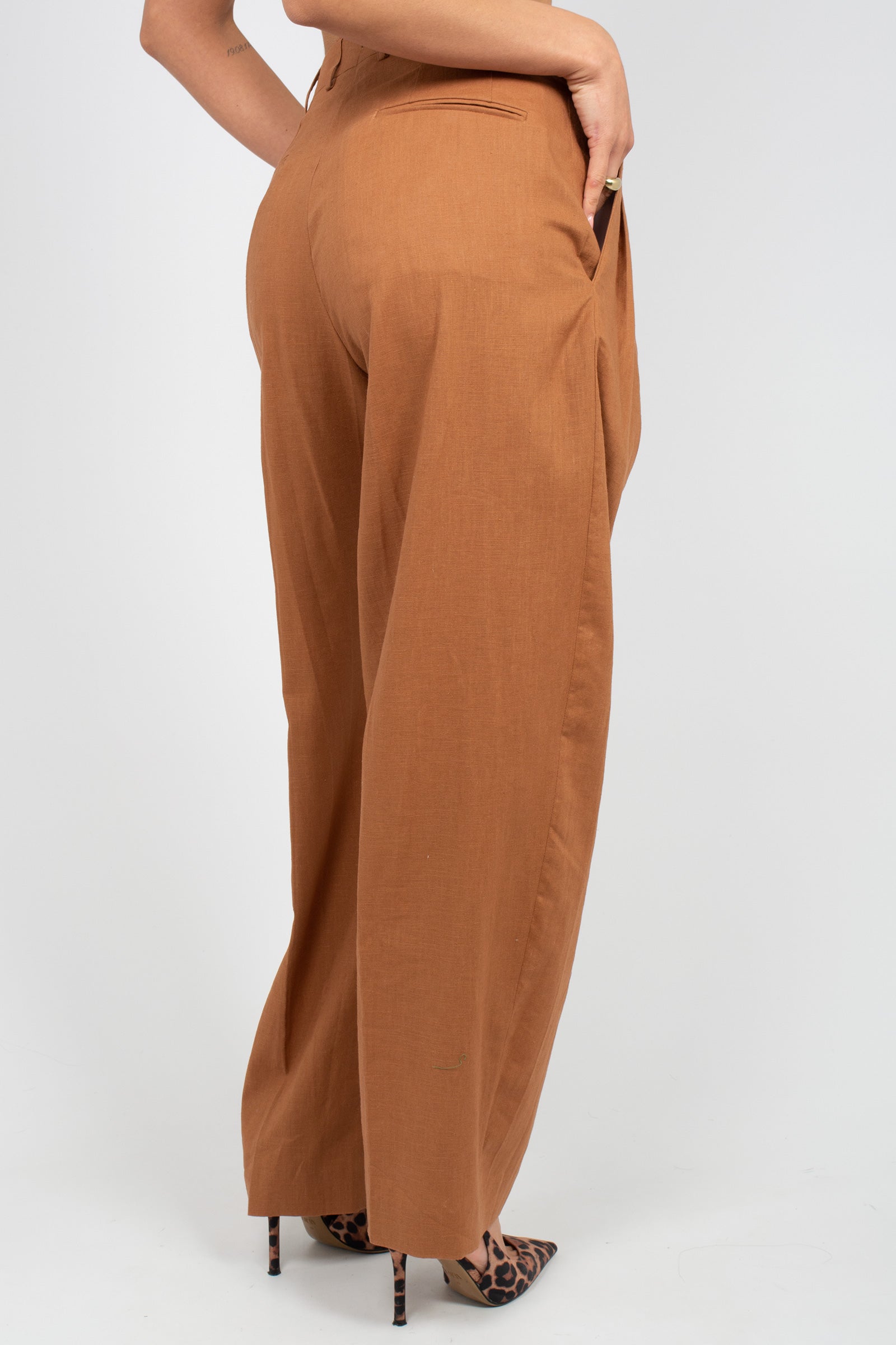 pantalone con pinces in lino S6PKWOPA039 910 A PAPER KID 