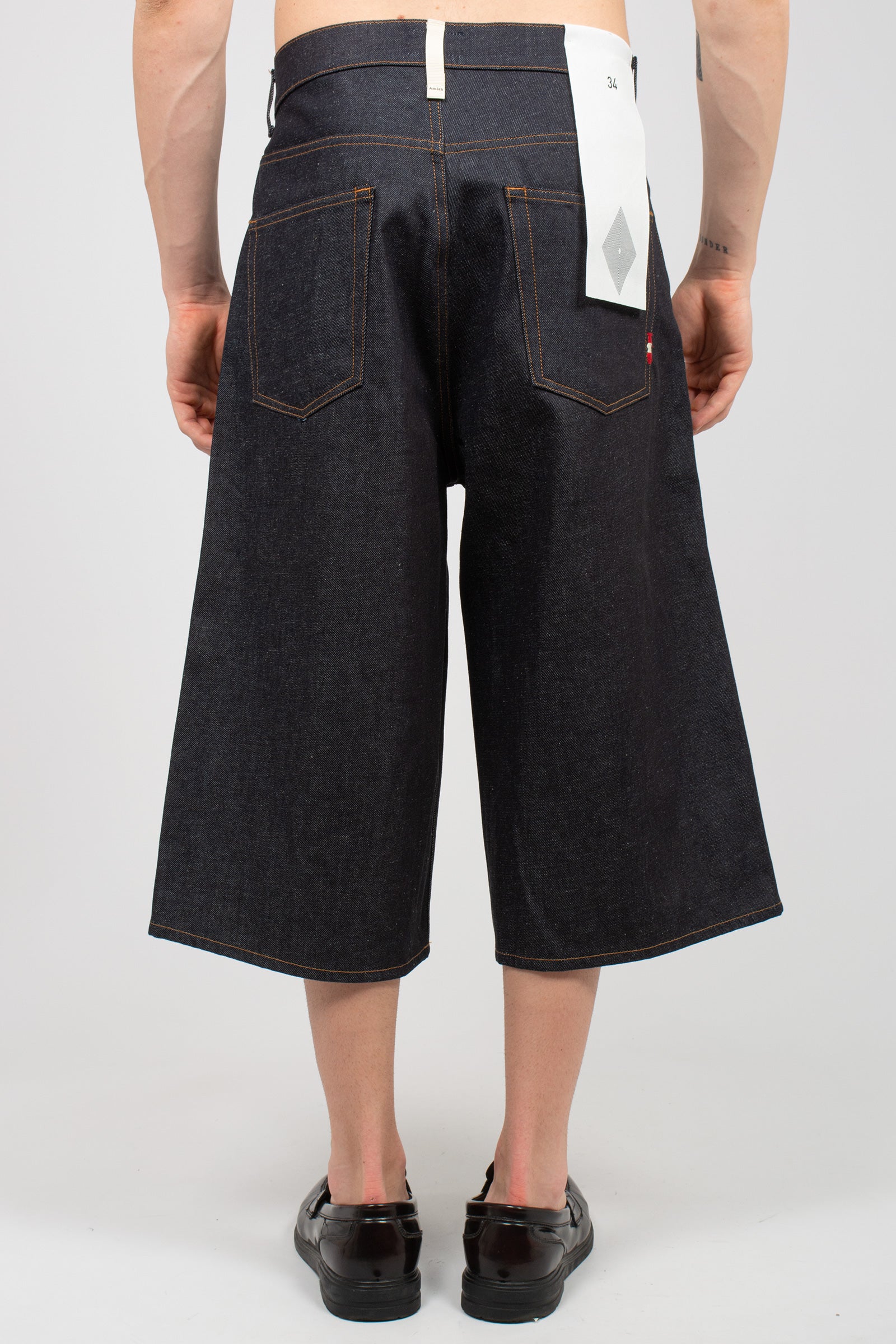 bermuda in denim 'huge' AMU155D5700000 C0999 AMISH 
