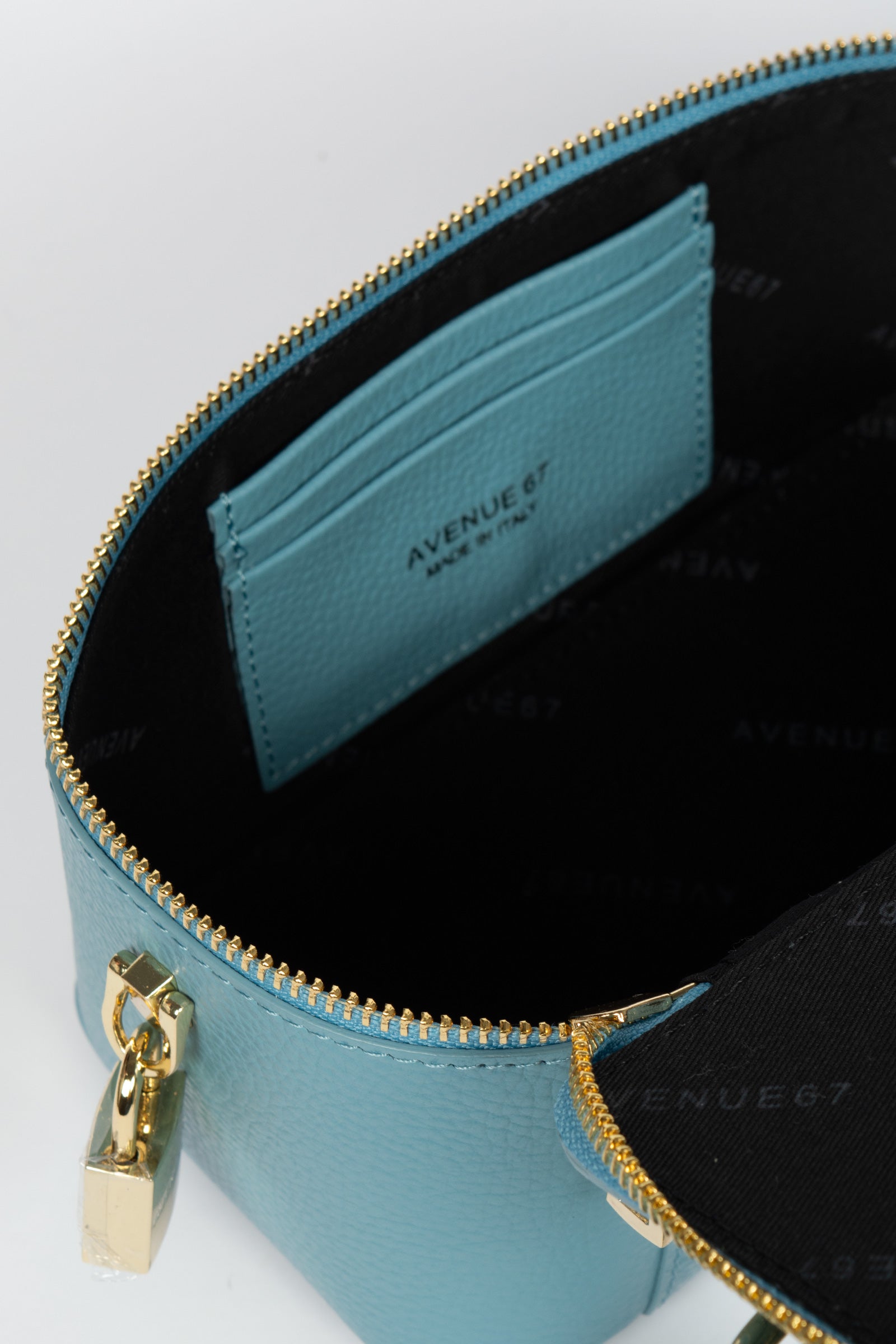 beauty in nappa martellana 'iman' IMANDOLLARO AZZURRO AVENUE 67 