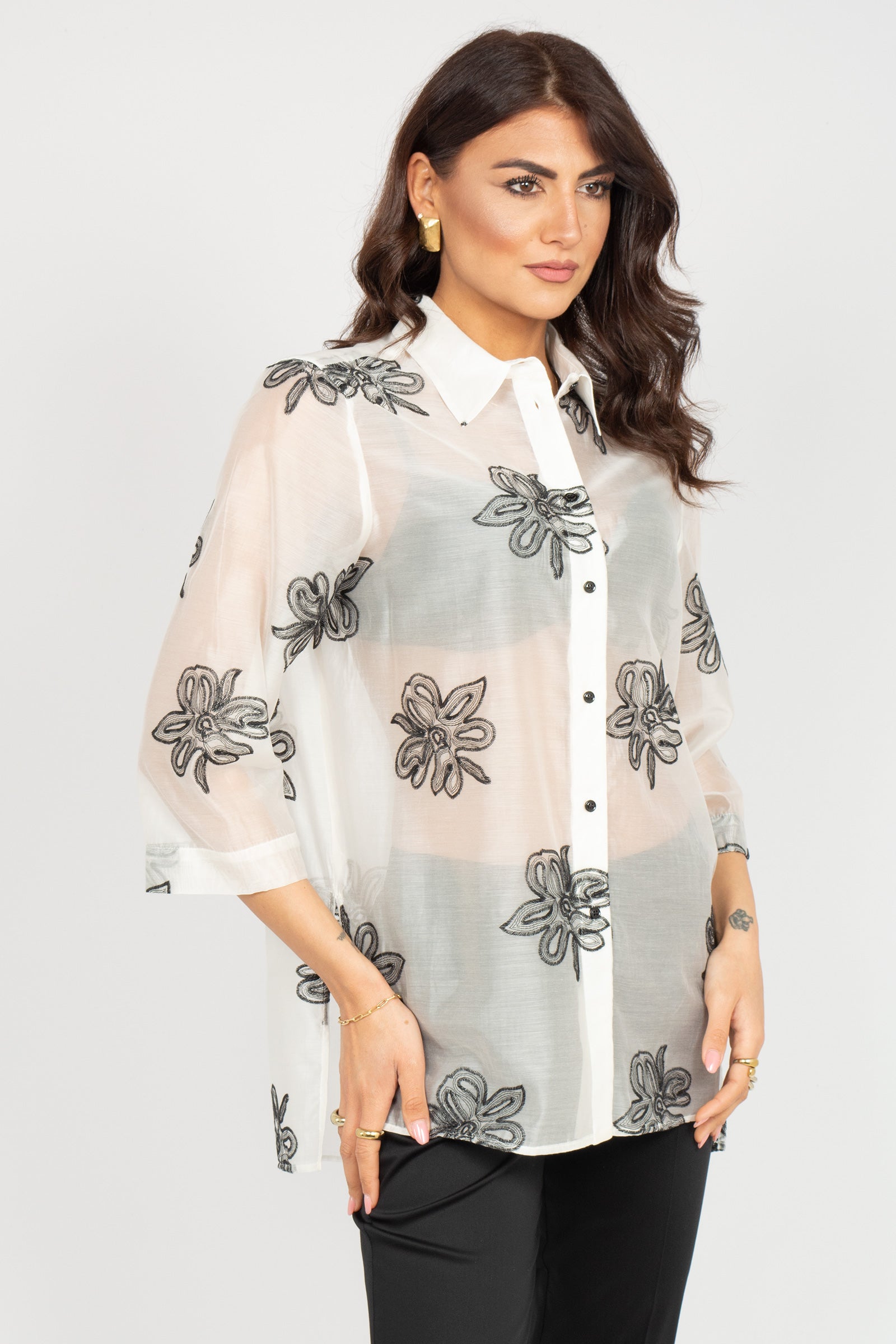 camicia oversize in cotone ricamato 5002R003088N 01 DIANA GALLESI 