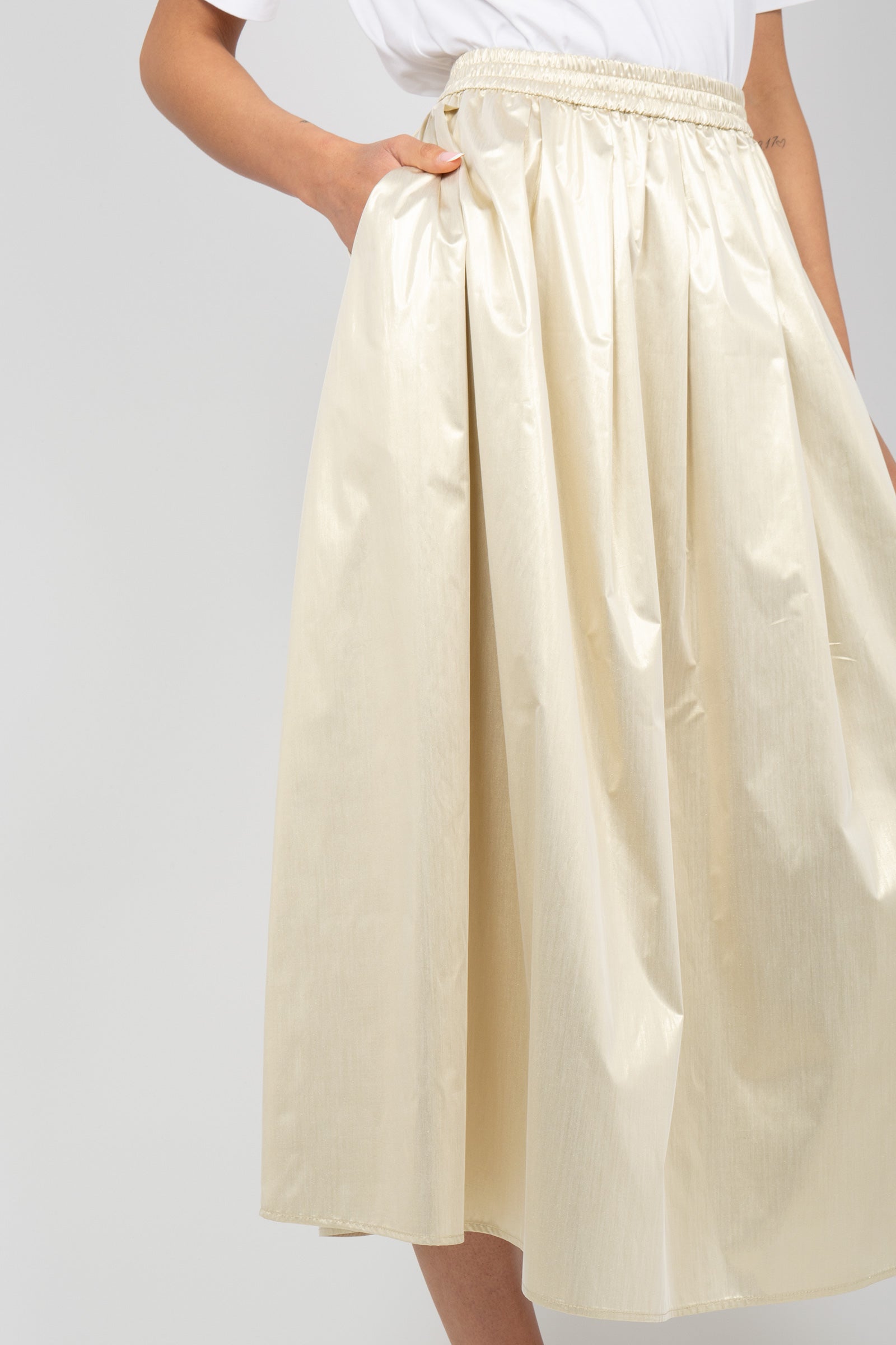 gonna in viscosa gold 76830 9000 LE TRICOT - Perugia 