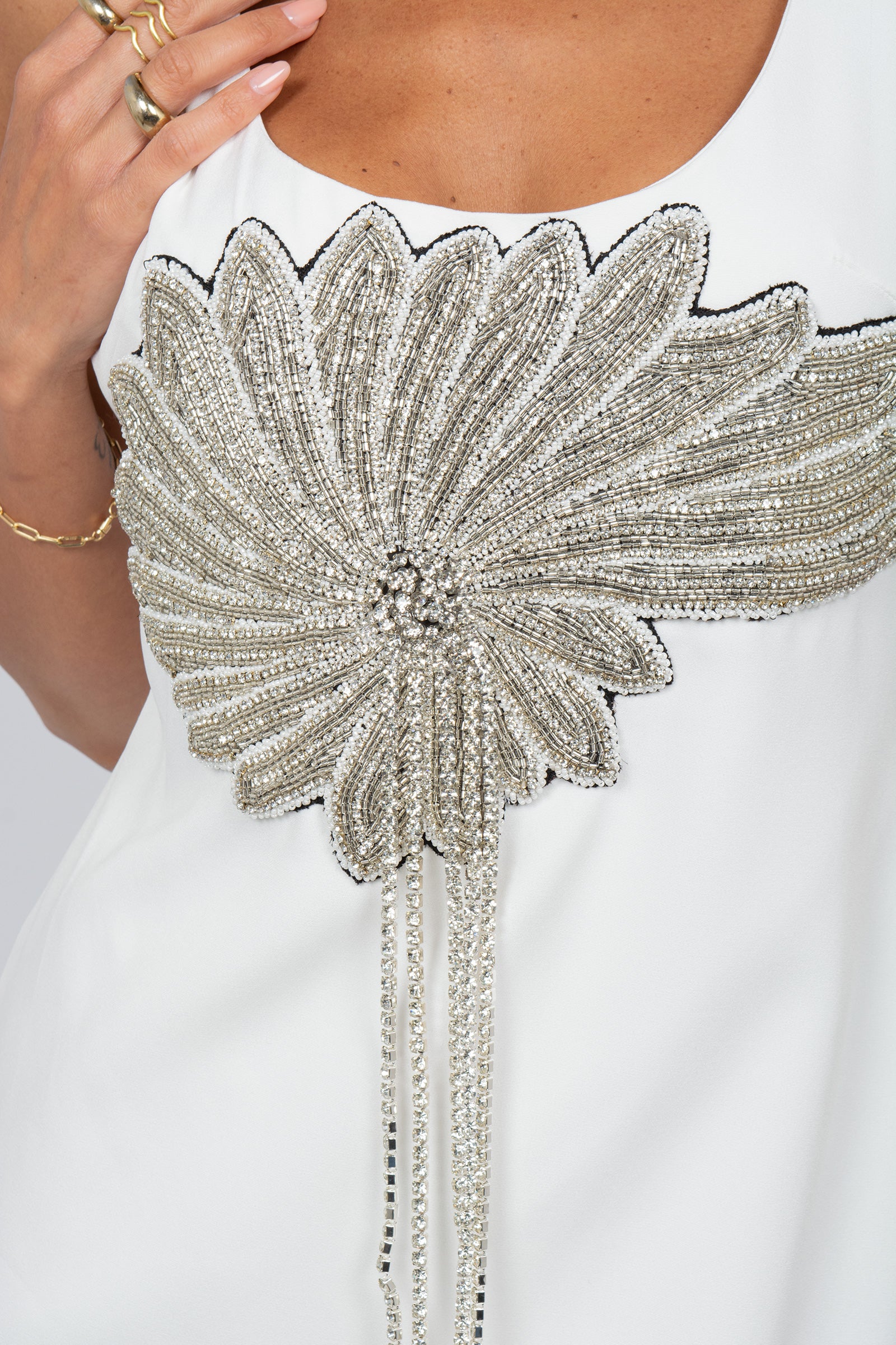 abito corto con ricamo shell MS2665 WHITE MIRIAM STELLA 