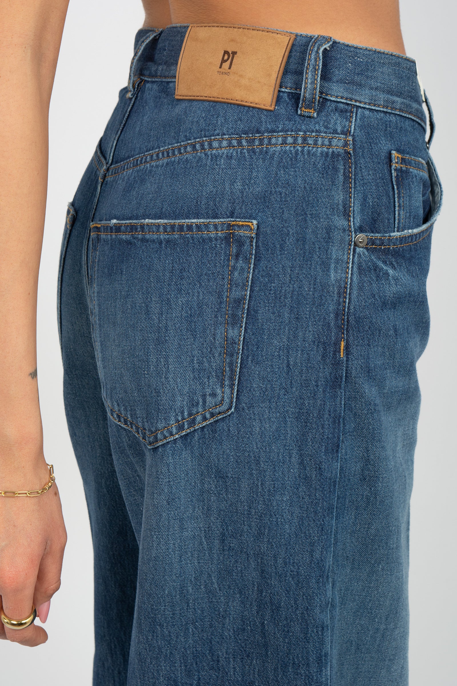 jeans in cotone 'megan fit' C1VPMGZ0 CA5620MN28 PT TORINO DENIM 