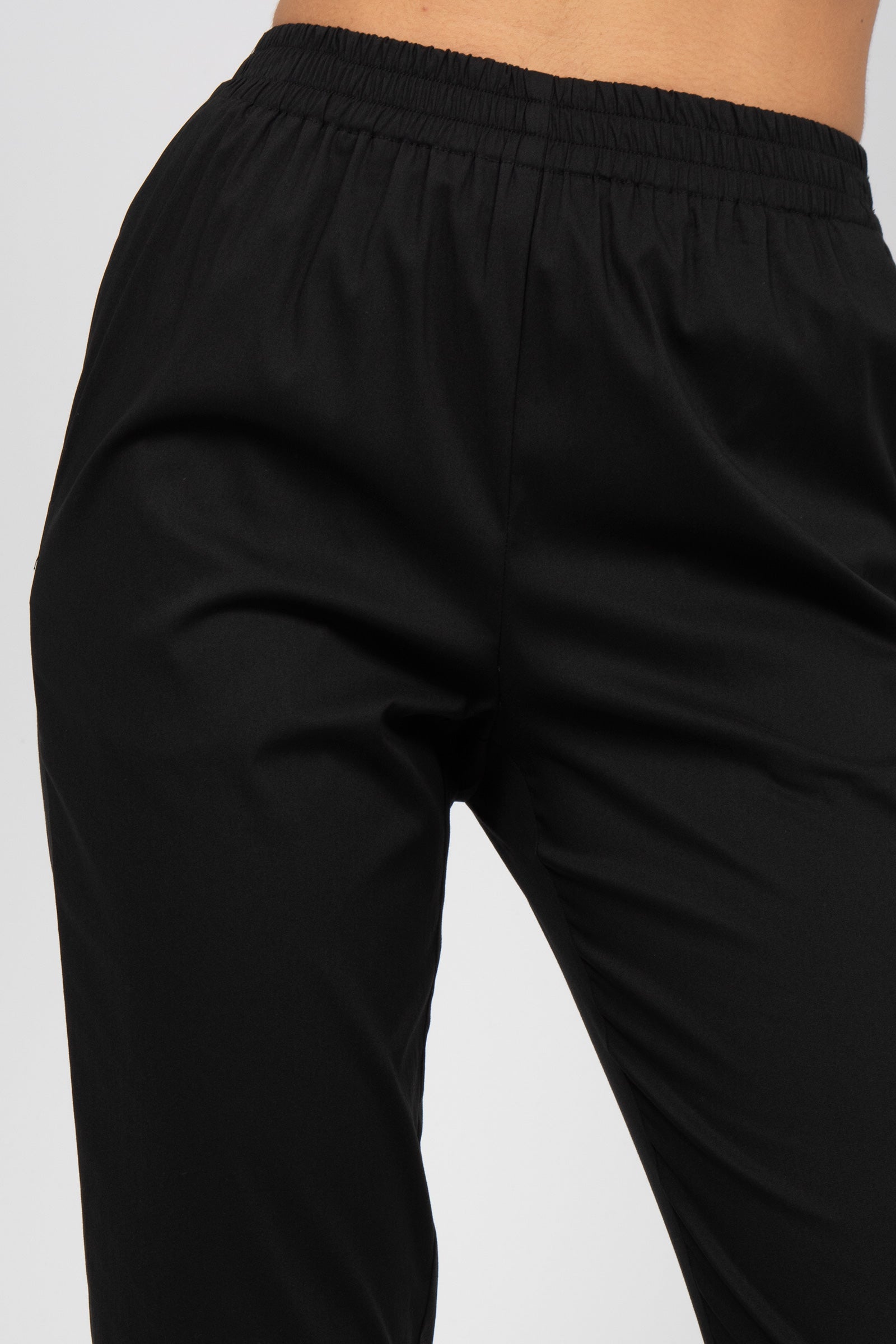 jogger in popeline di cotone M1AB0087 BLACK SOLOTRE 