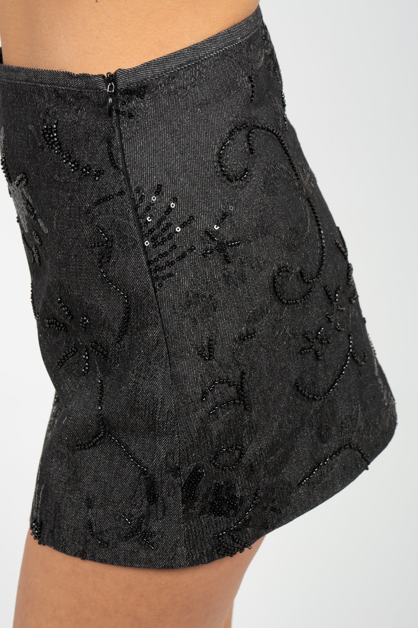 minigonna in denim lavorata S26PG02 FN18 WEILI ZHENG 