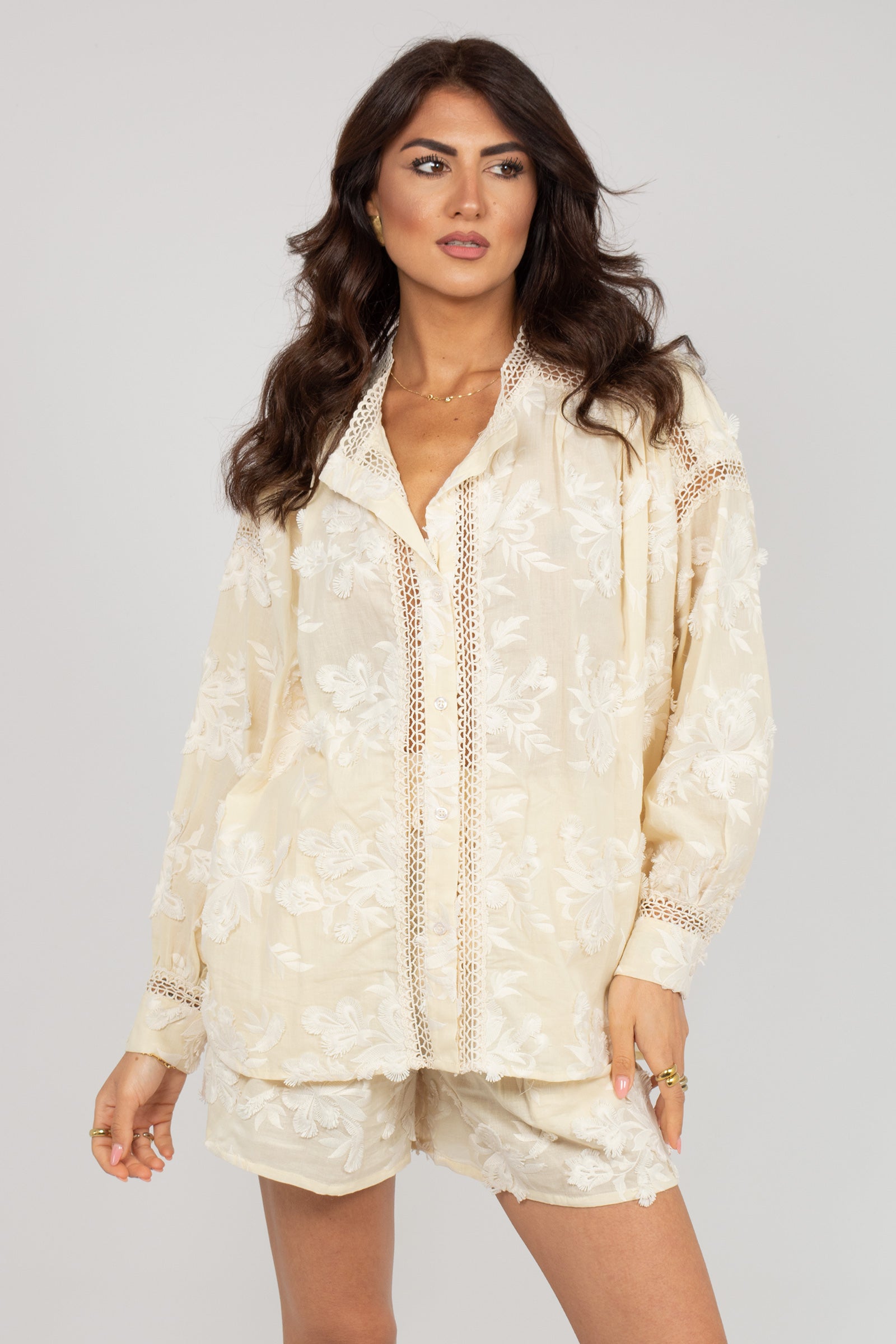 blusa in mussola ricamata S26SL06 W123 WEILI ZHENG 