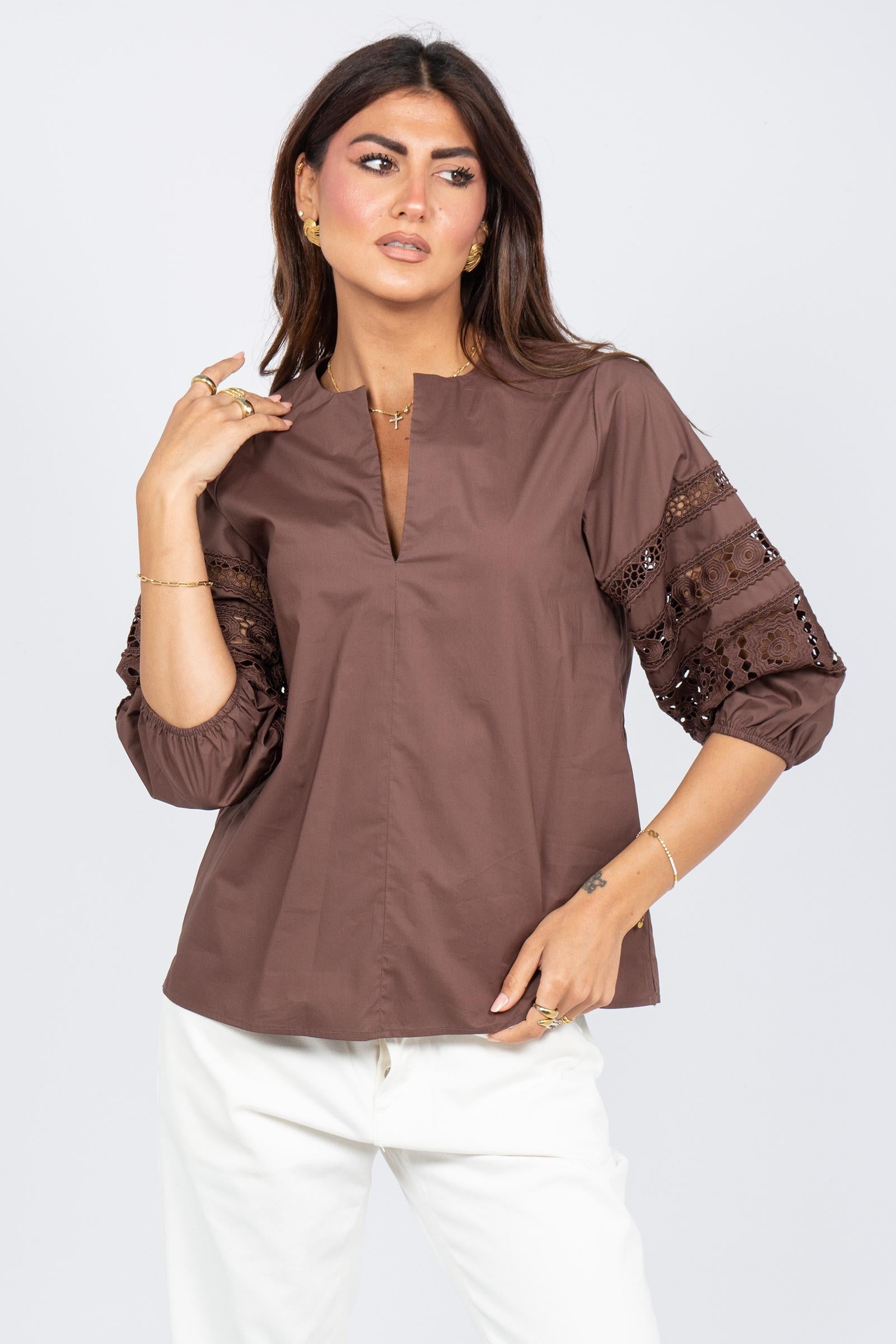 blusa in cotone e pizzo 261M1265 CAFFE MAIDA MILA 