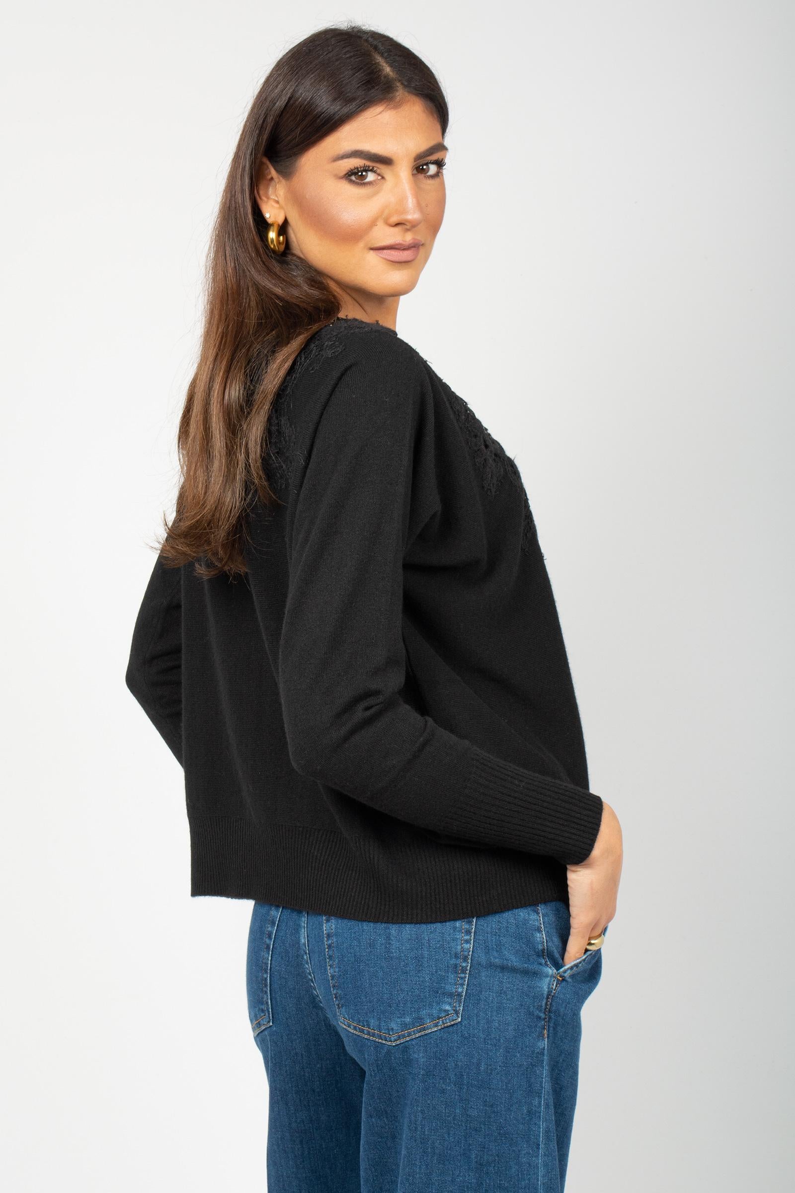 maglia con pizzo in lana e cashmere 61081 2 D.EXTERIOR 