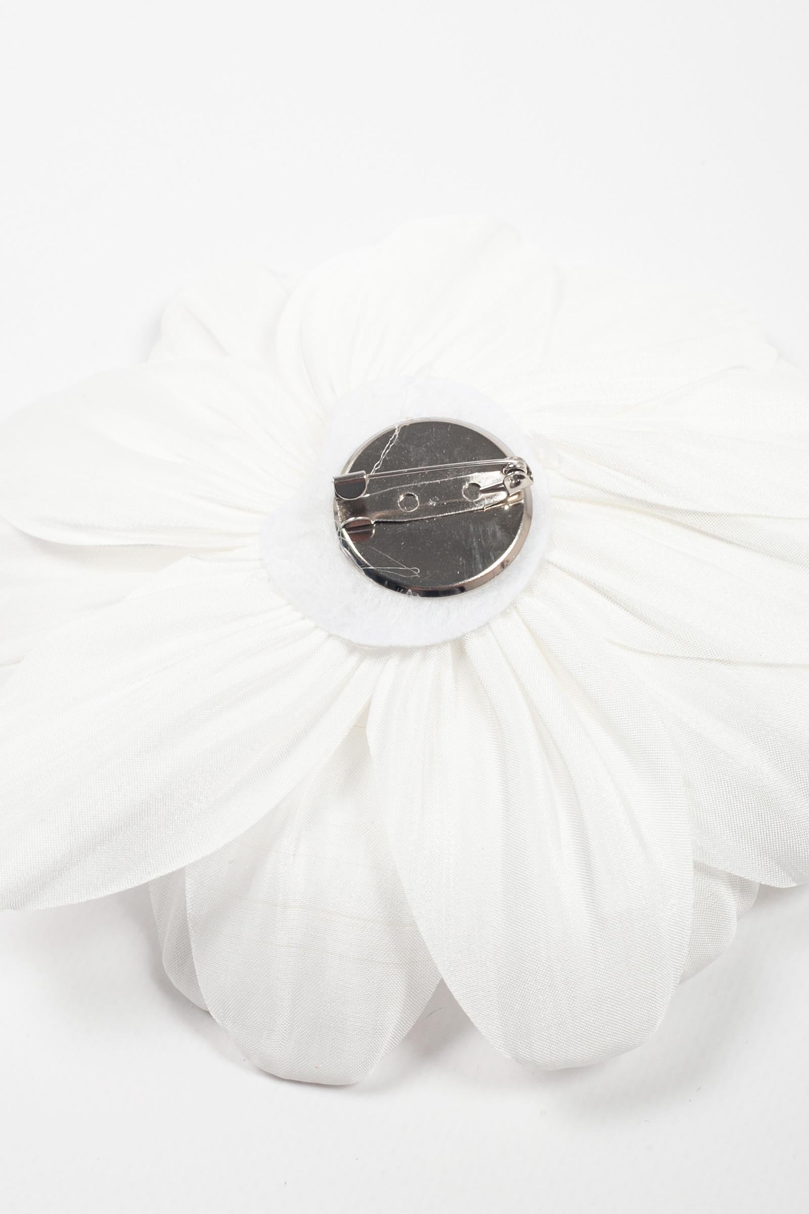 spilla a fiore M1D0228 BIANCO SOLOTRE 