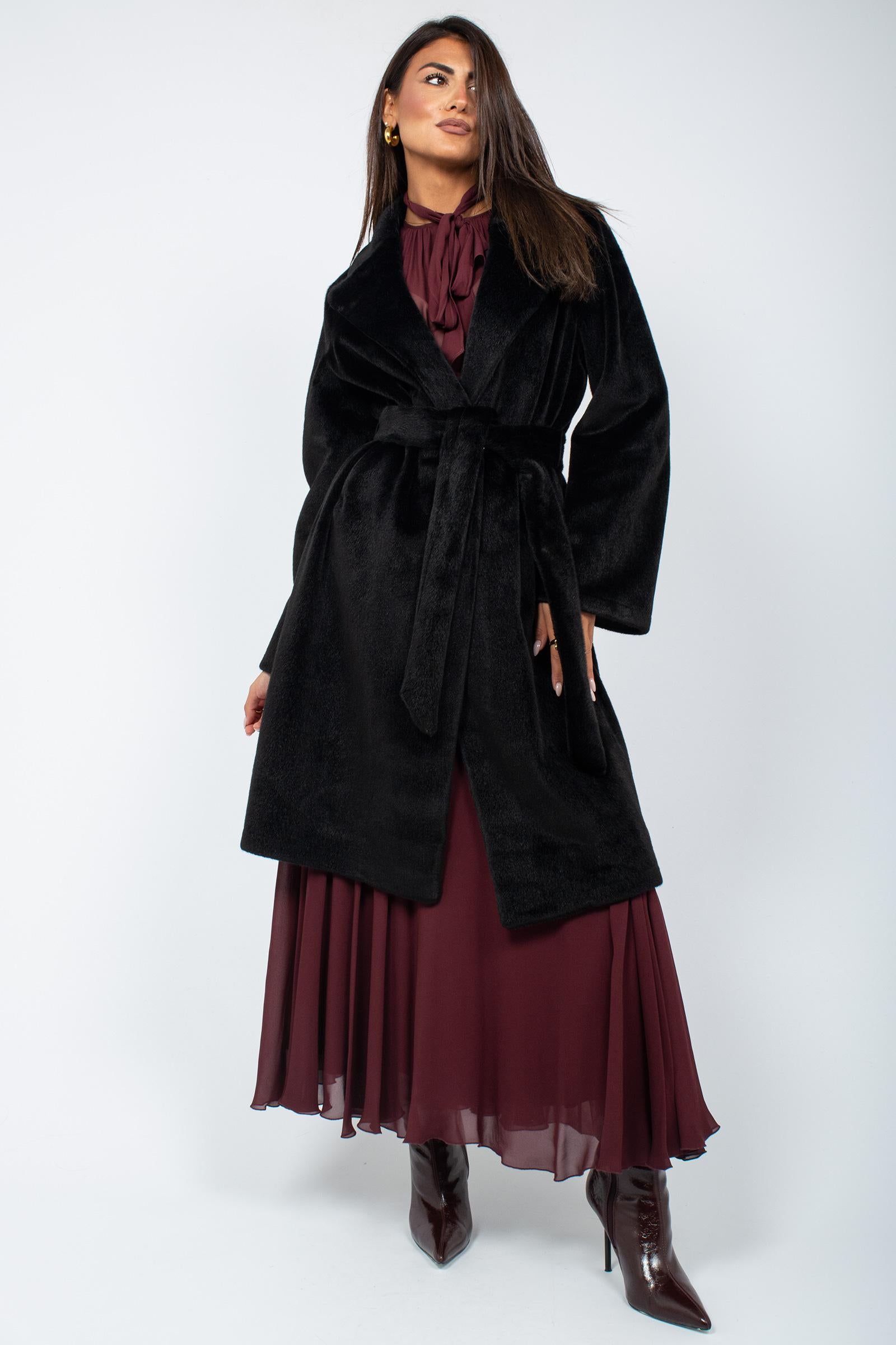 giacca in ecopelliccia PL326VELVET NERO SANGERMANO 