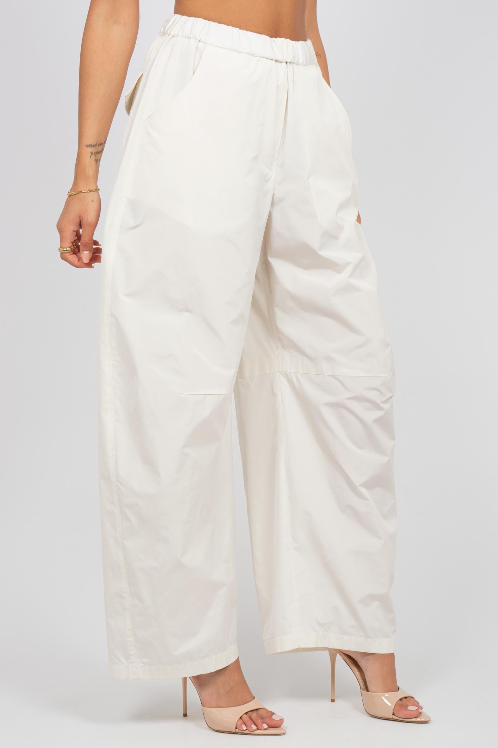 pantalone in taffeta 26SMCP25626SPL138 03001 MAISON COGO 