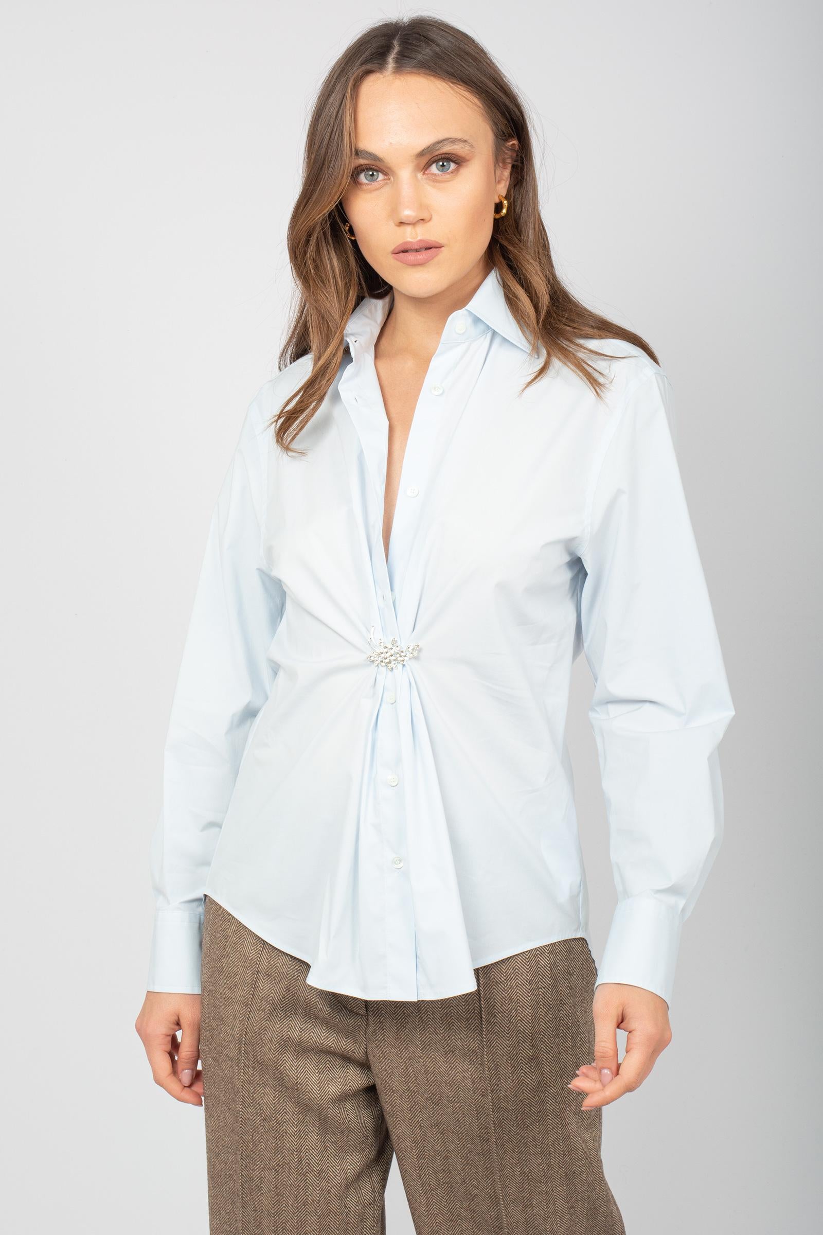 camicia in popeline con spilla CA147320220654 710 SEVENTY 