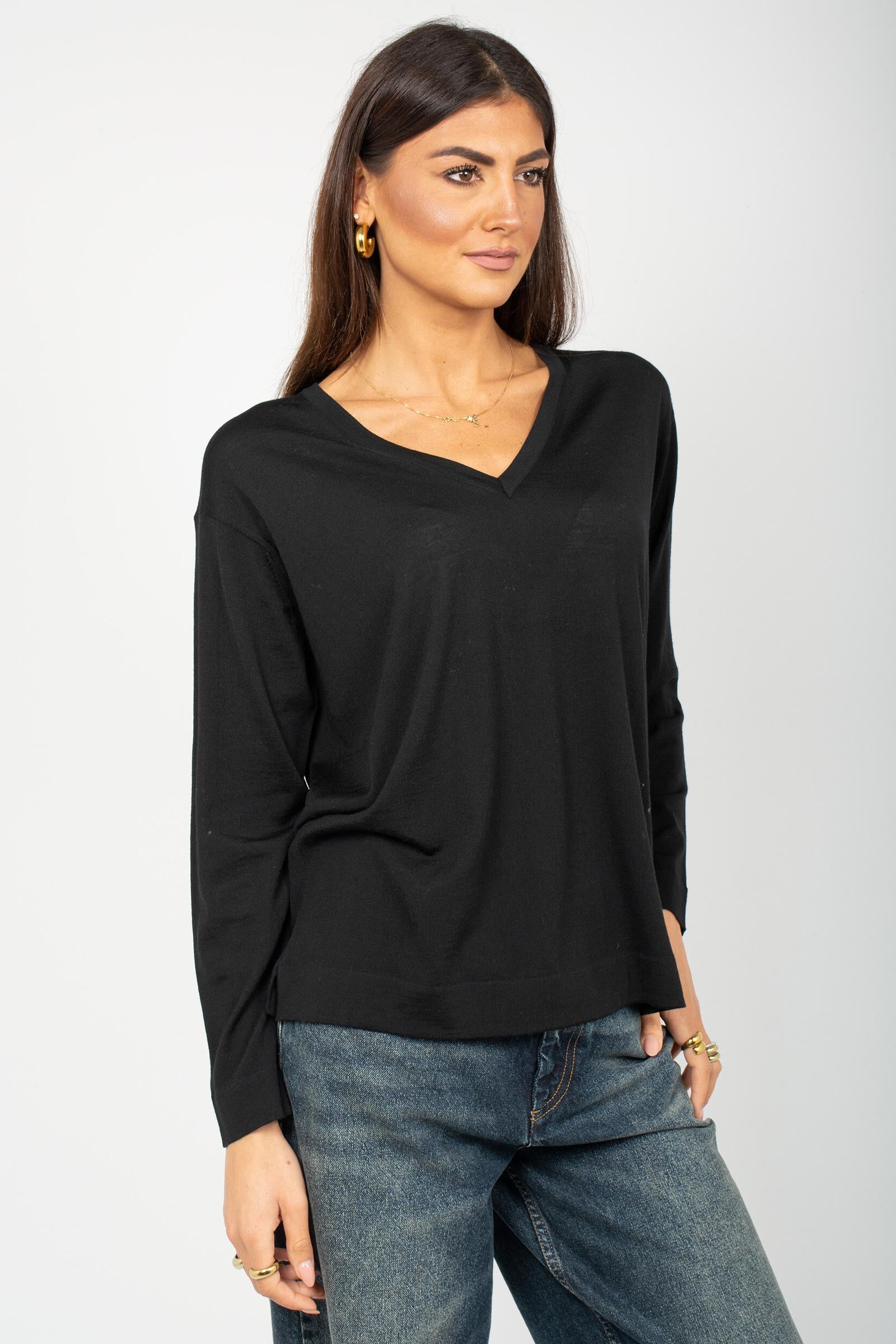 scollo v in lana merinos ultrafine L0D481NN 690 DRUMOHR 