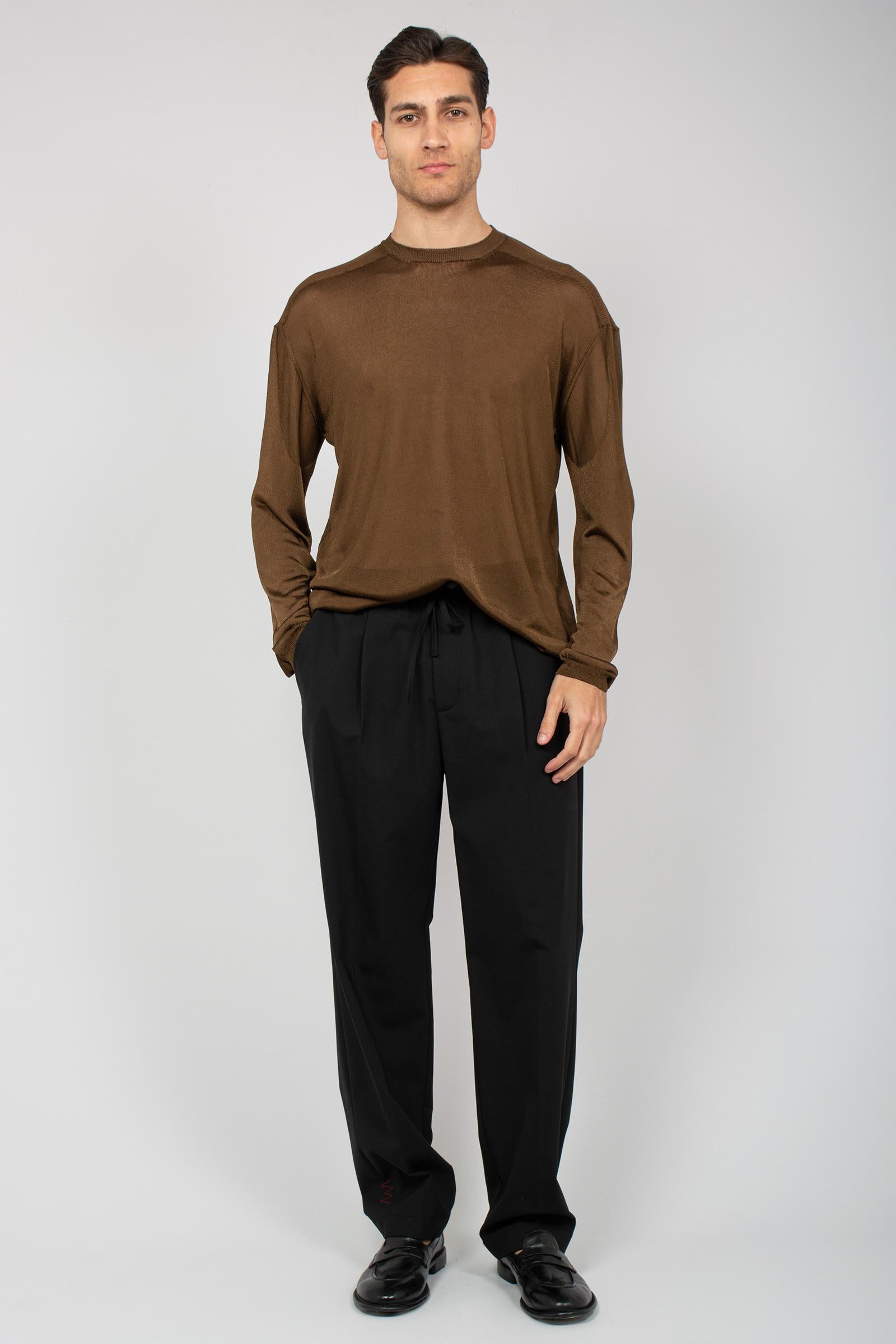 jogger in fresco lana B6D0036 NERO AMARANTO 