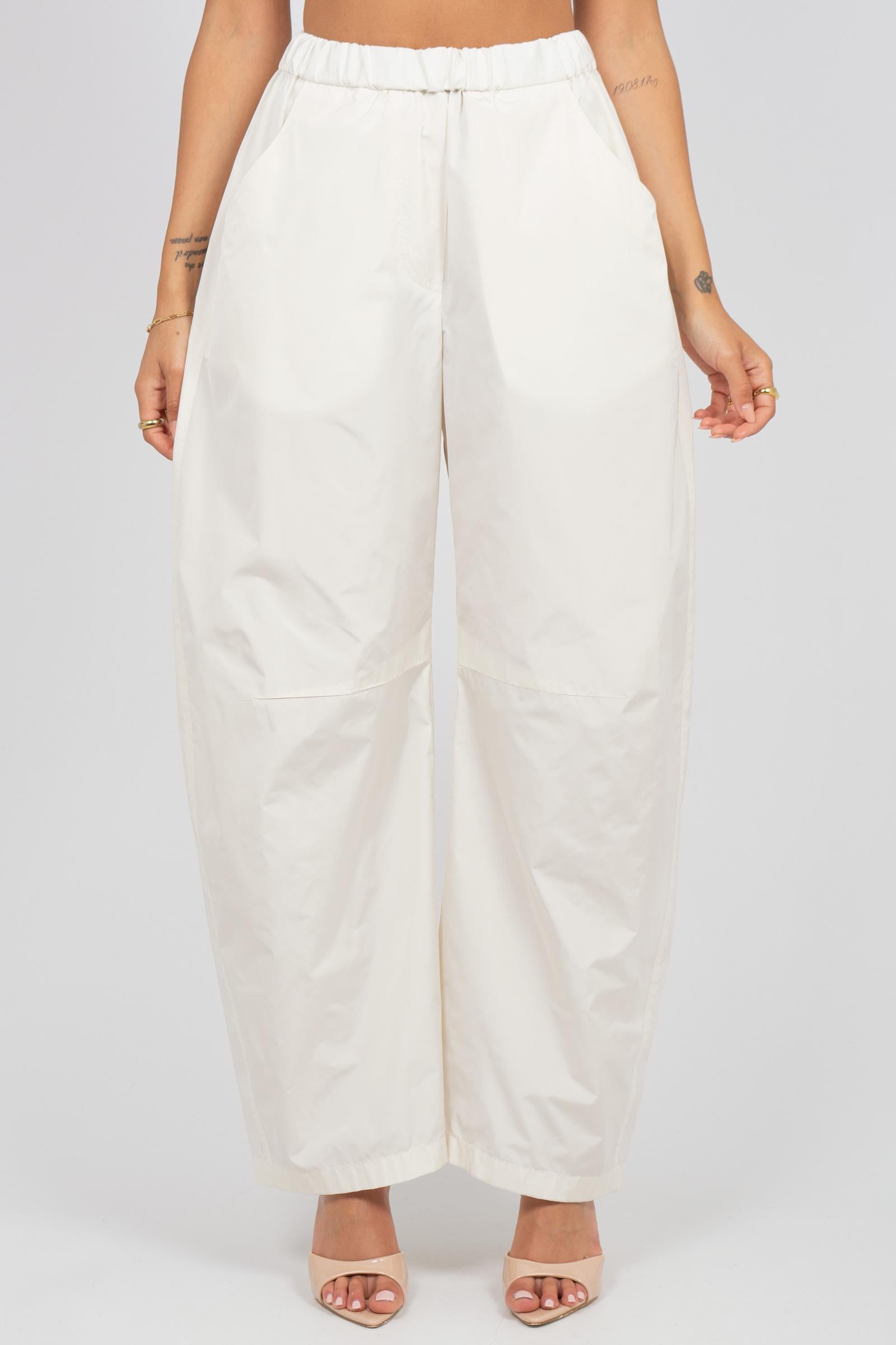 pantalone in taffeta 26SMCP25626SPL138 03001 MAISON COGO 