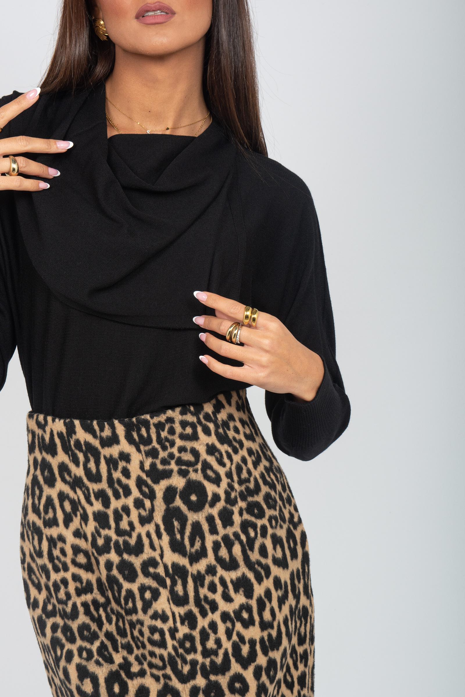 collo alto in merinos con catenella 61411 2 D.EXTERIOR 