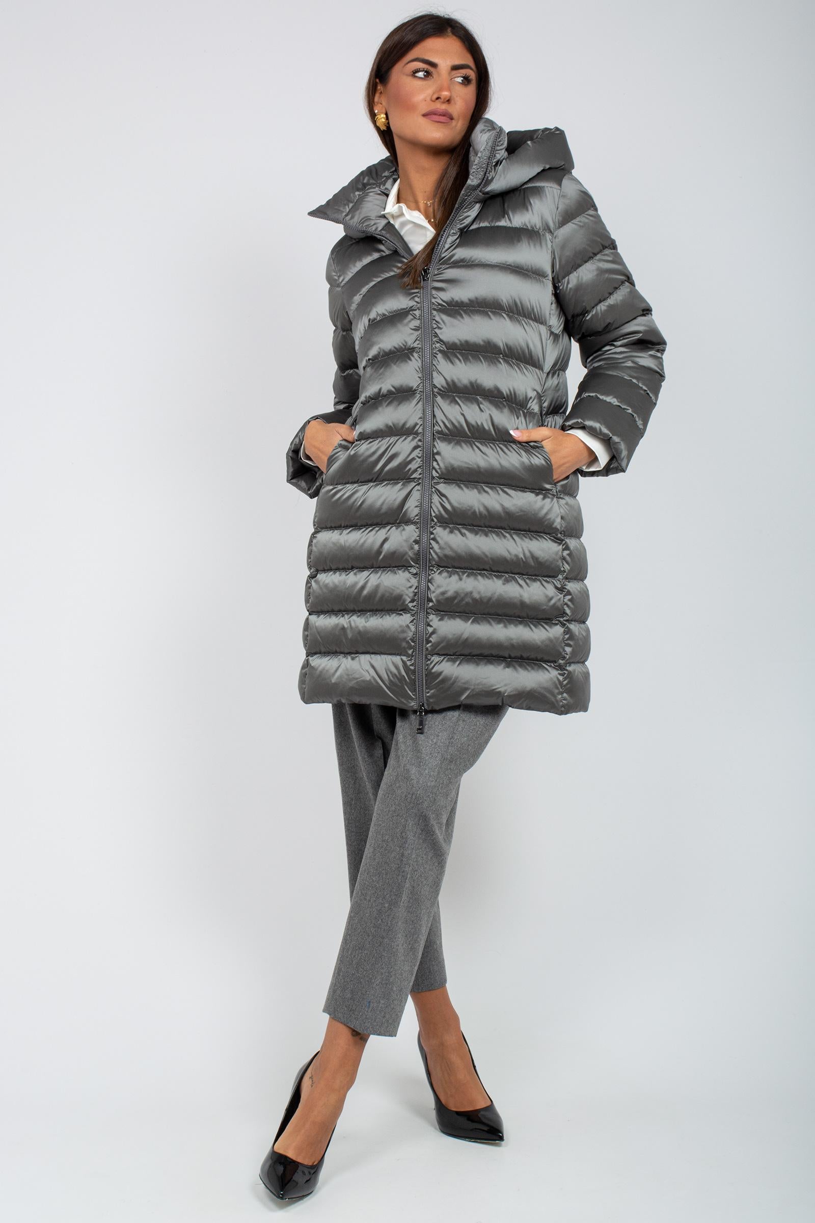 piumino in nylon con cappuccio CS1715480100 953 SEVENTY 