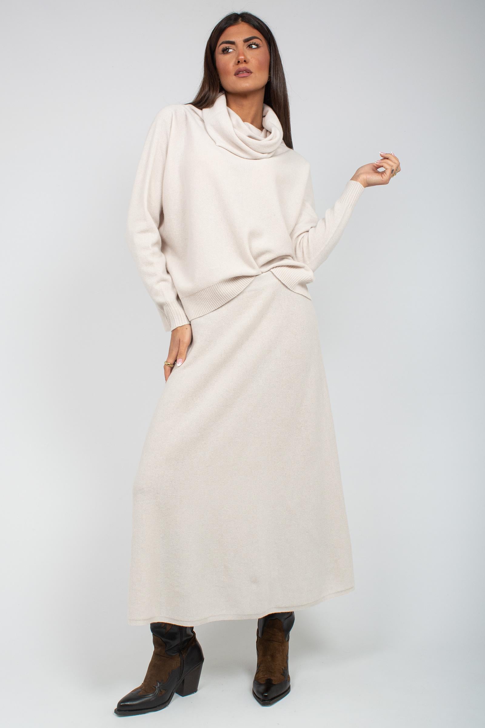 collo ampio in misto cashmere 61157 7 D.EXTERIOR 