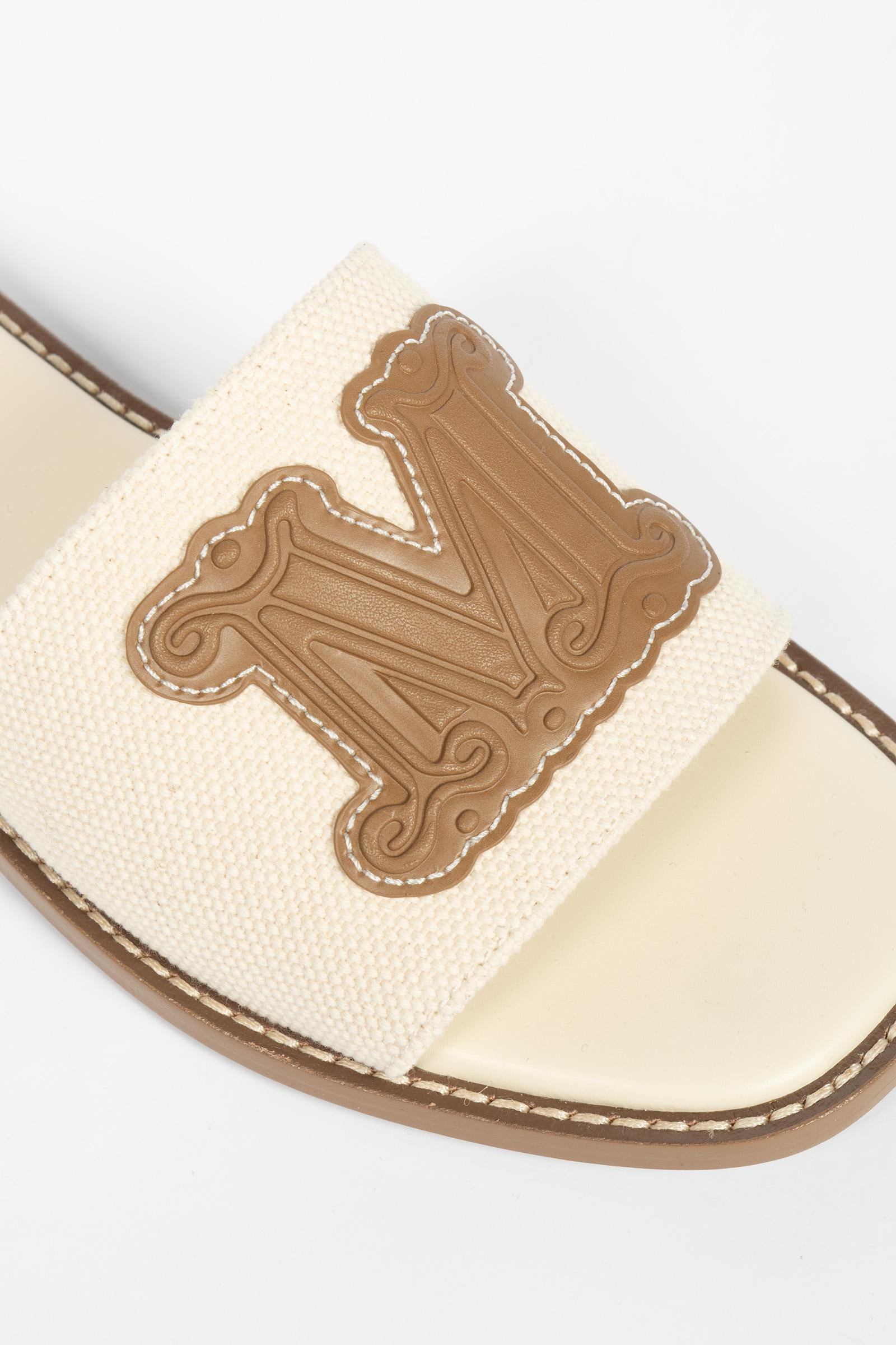 Pantofola con logo MM 'caucaso' 2616521039600 001 MAXMARA BEACHWARE 