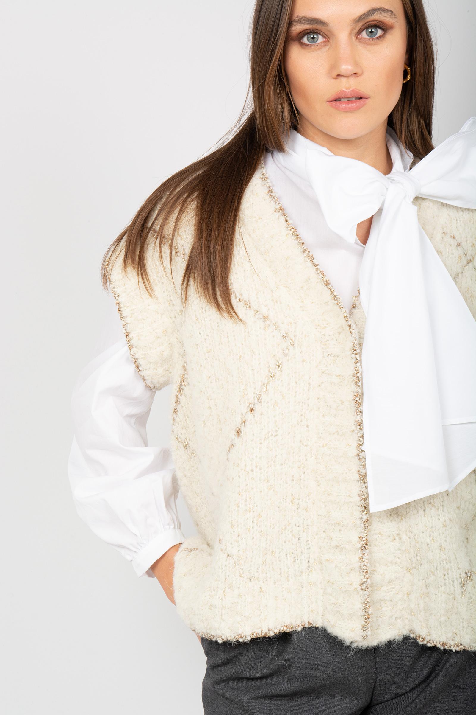 cardigan smanicato con macro rombi 61480 3 D.EXTERIOR 