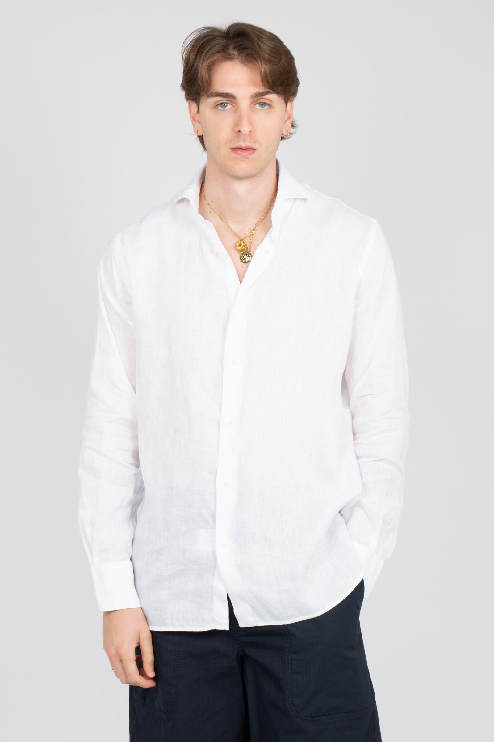 camicia in puro lino 34RHR27106811 01 BOLZONELLA1934 