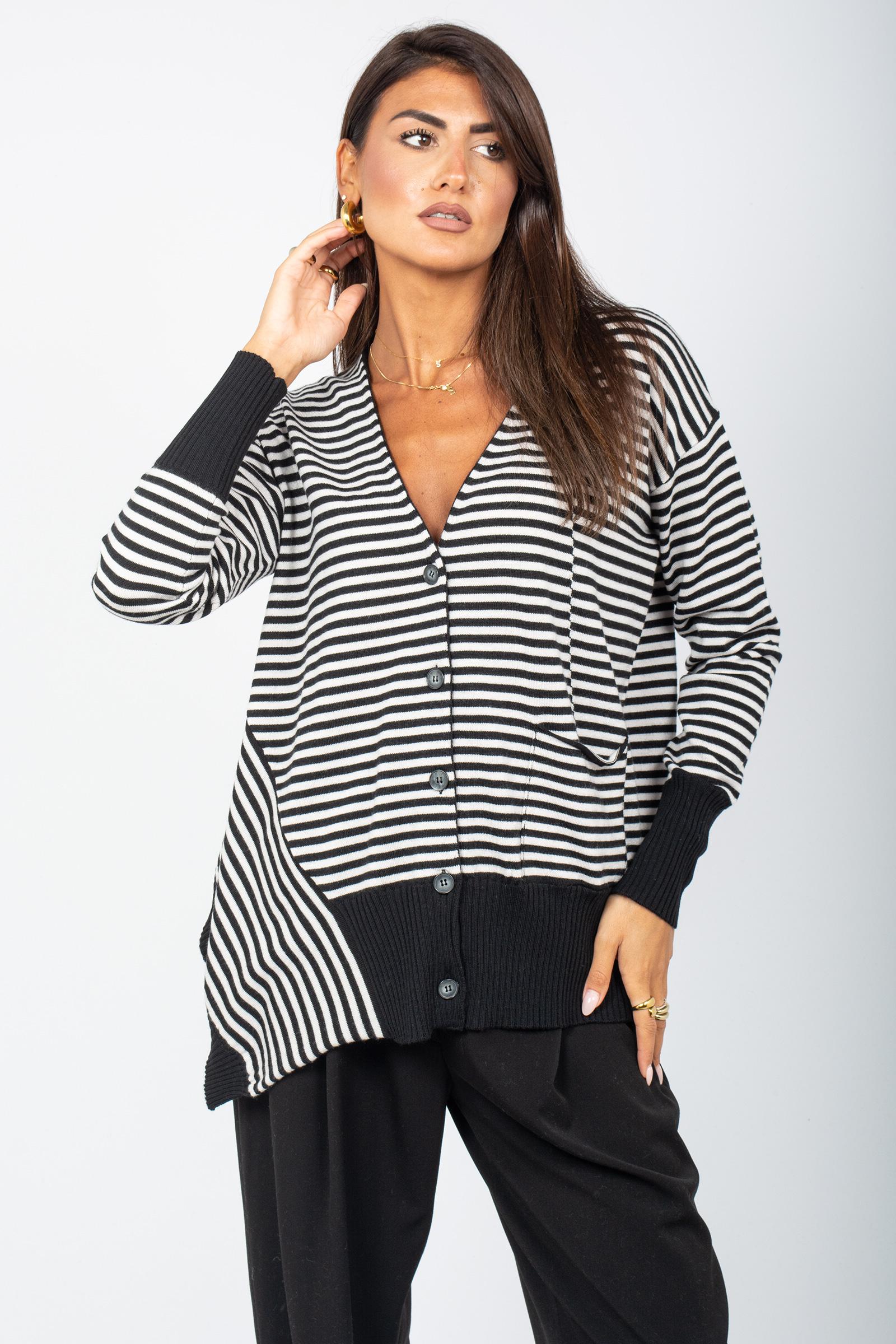 cardigan asimmetrico a righe EQM0445I 1672 AMANTO 