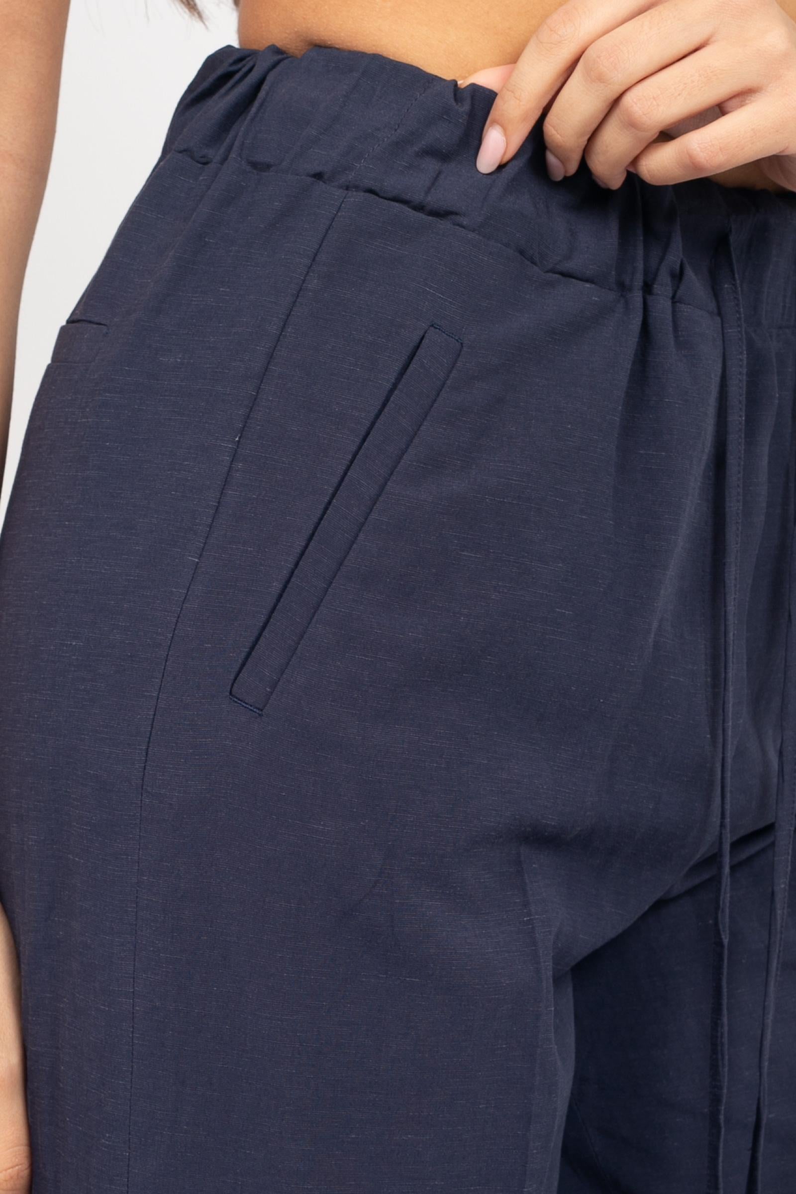 pantalone in misto lino e viscosa P827LINOVISC BLU SANGERMANO 