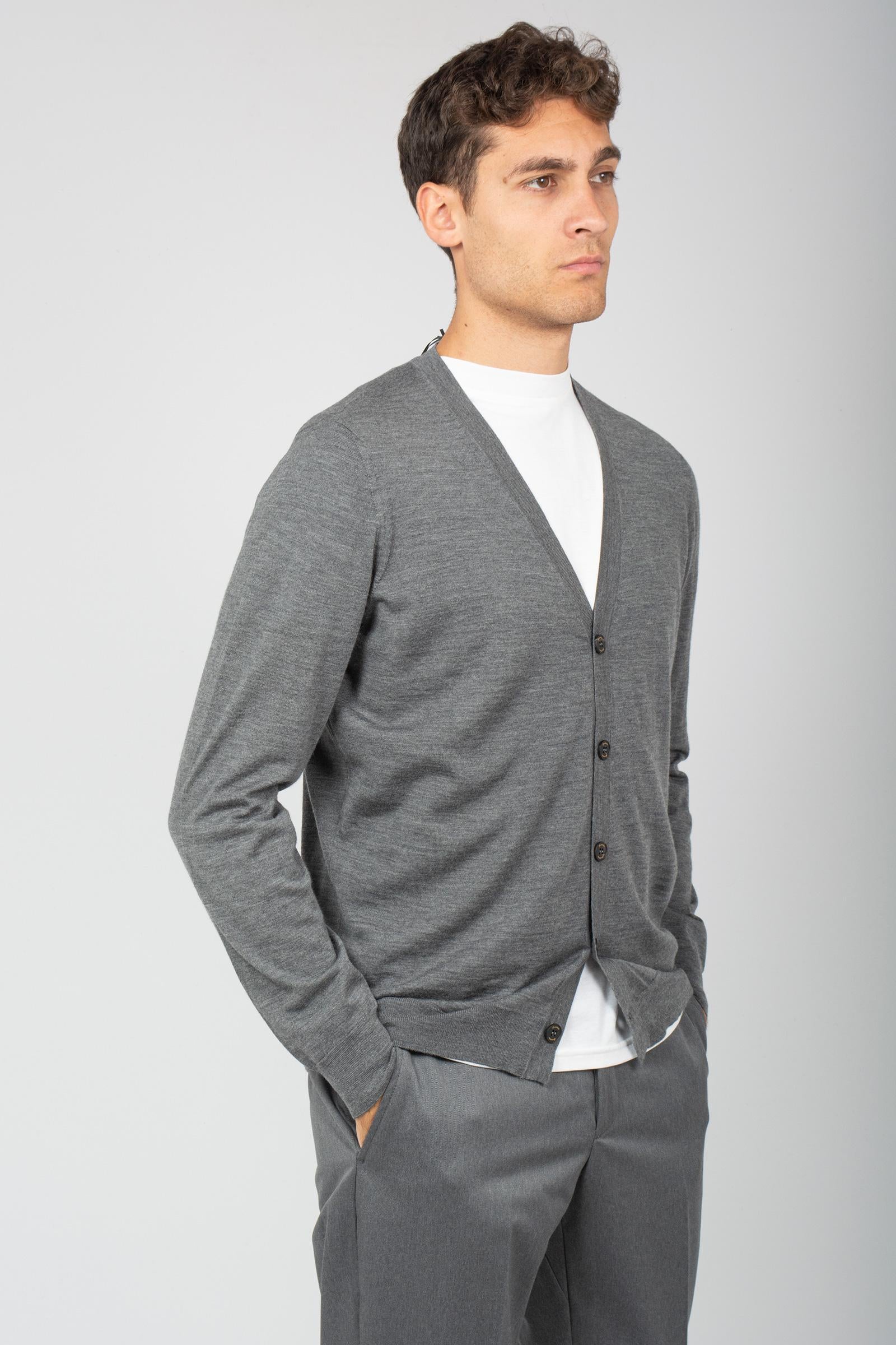 cardigan in lana merinos ultrafine D0D109 670 DRUMOHR 