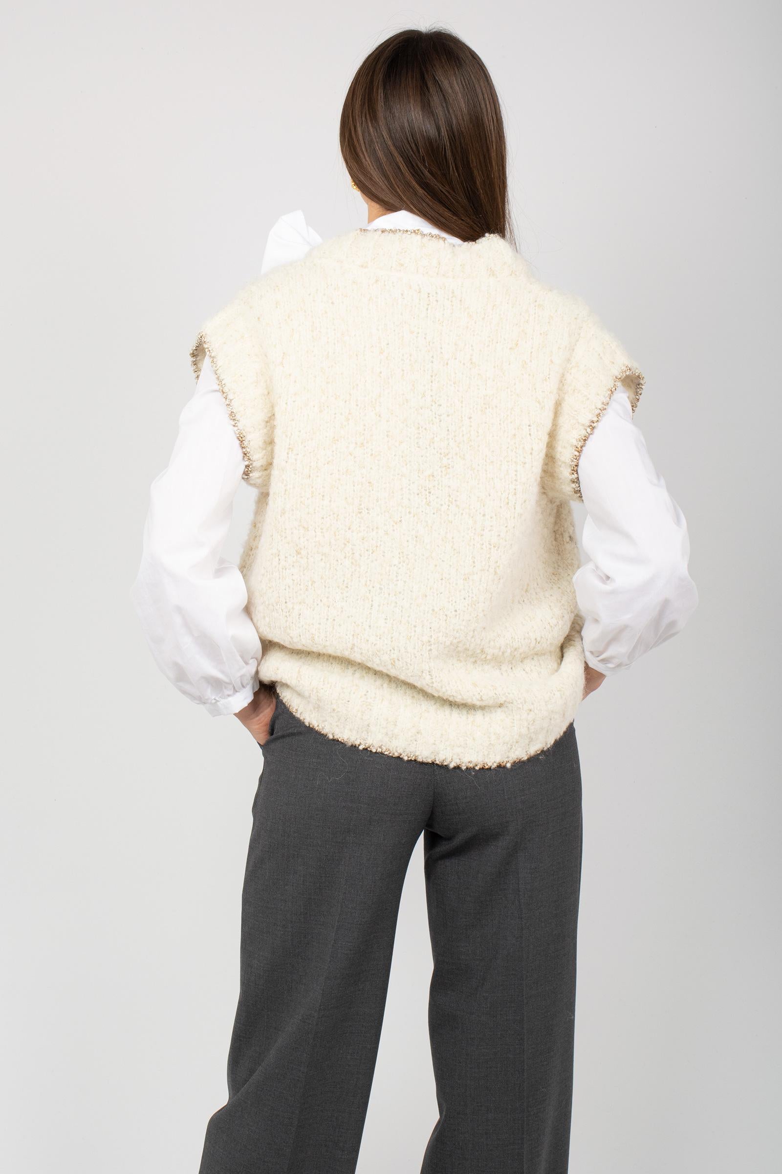 cardigan smanicato con macro rombi 61480 3 D.EXTERIOR 