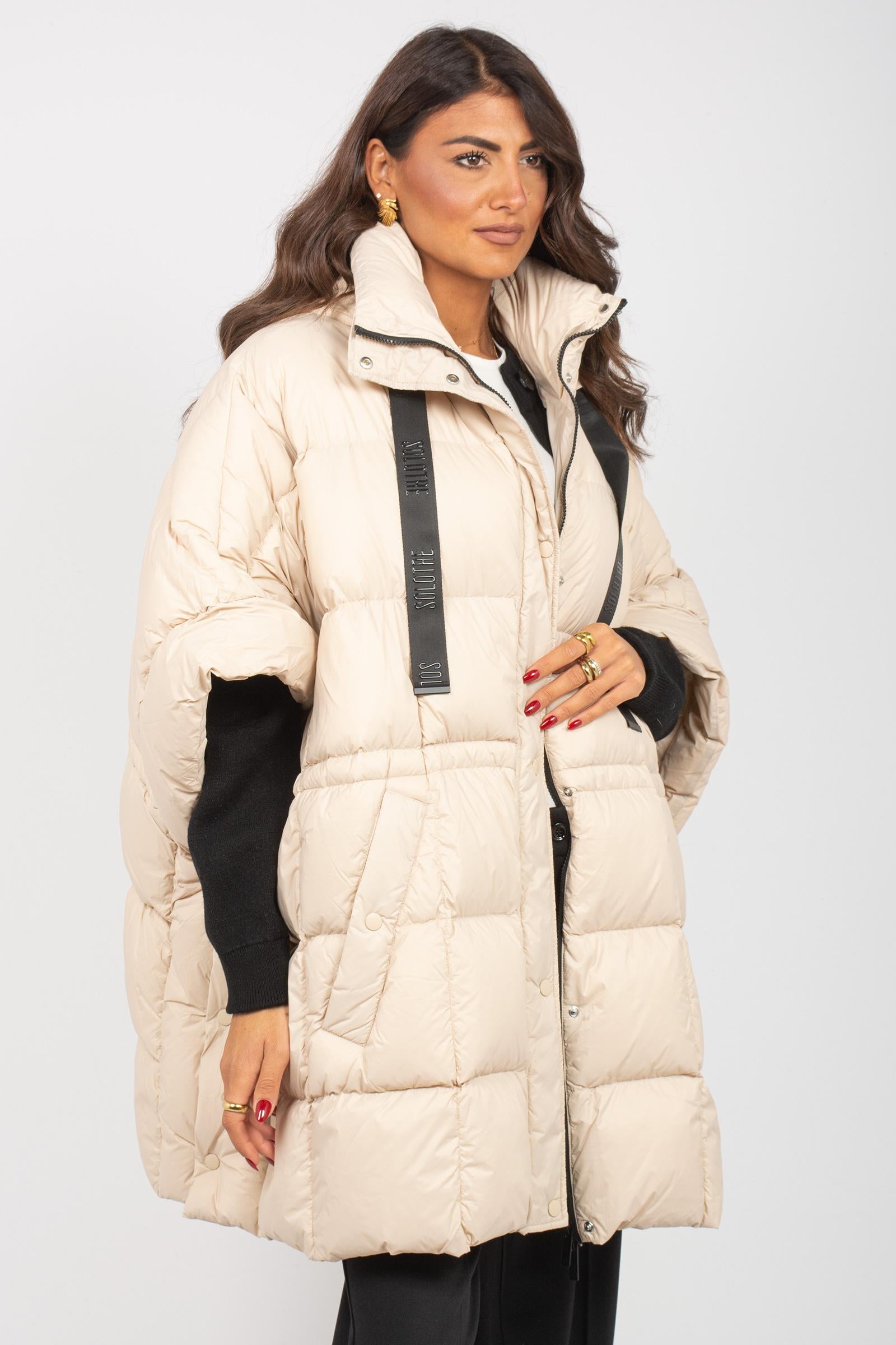 piumino oversize in nylon M1F0166 MANDORLA SOLOTRE 