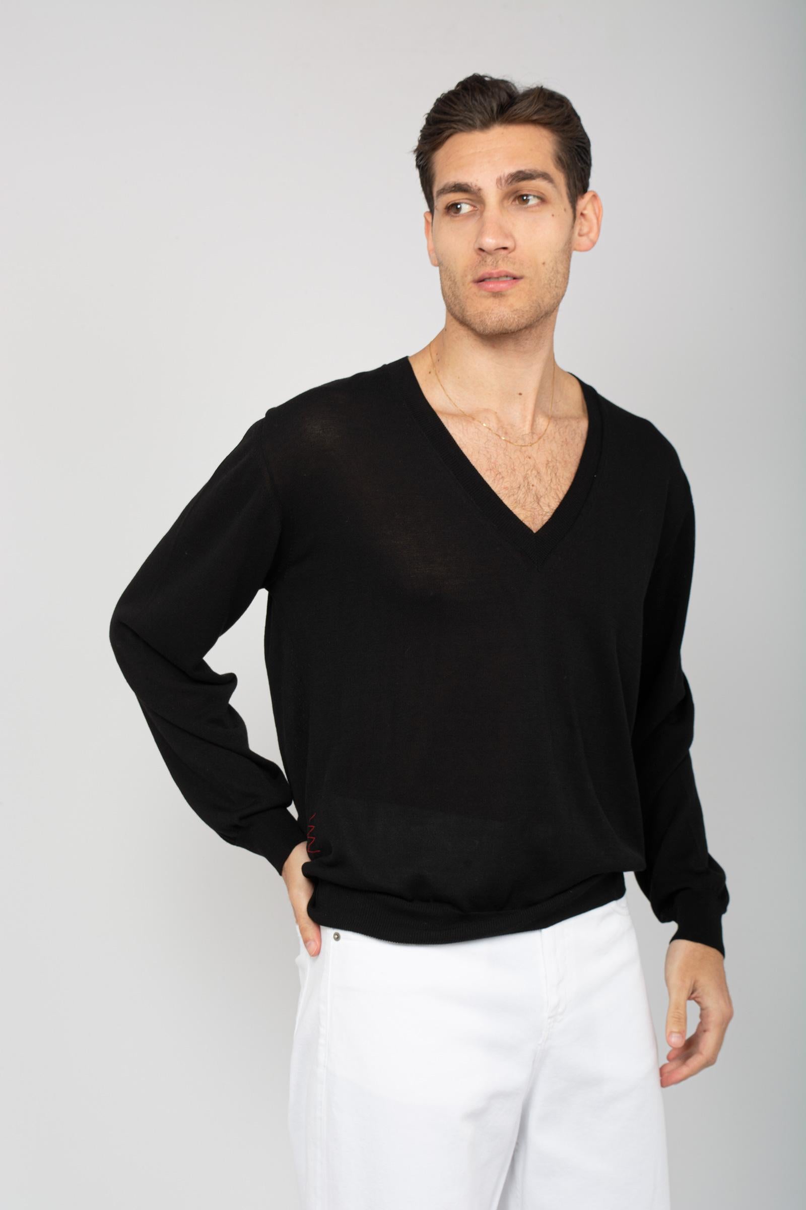 scollo v in cotone B9D0008D NERO AMARANTO 