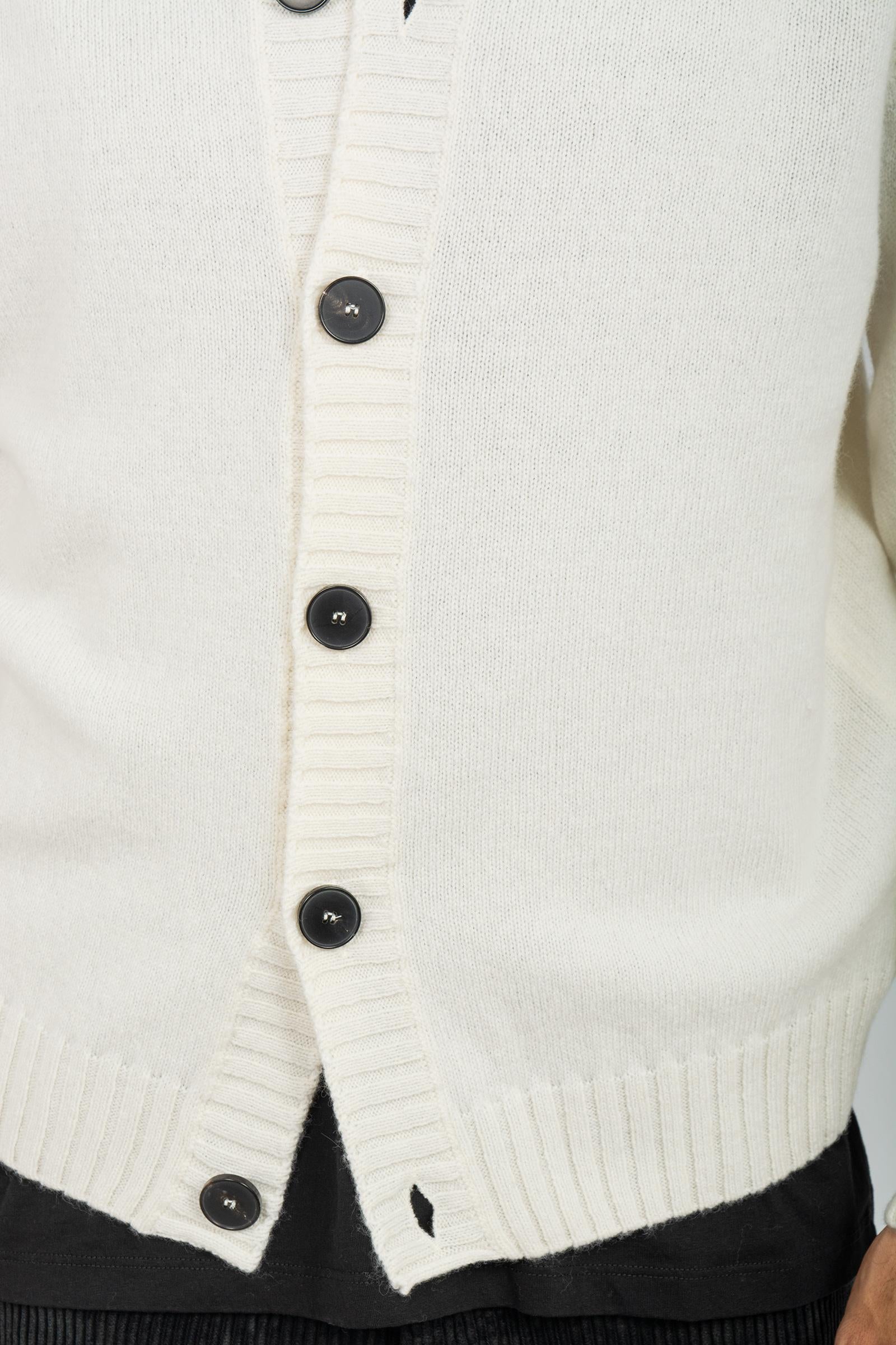 cardigan chanel in lana B9F0022 PANNA AMARANTO 