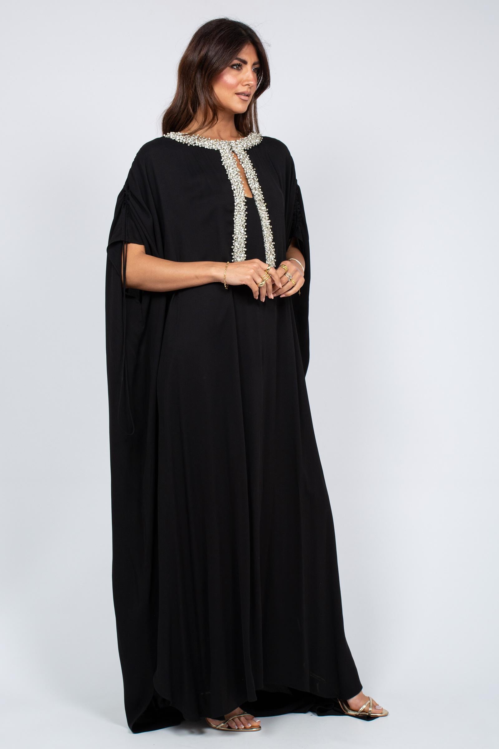 kaftano con ricamo sul collo MS2615 BLK MIRIAM STELLA 