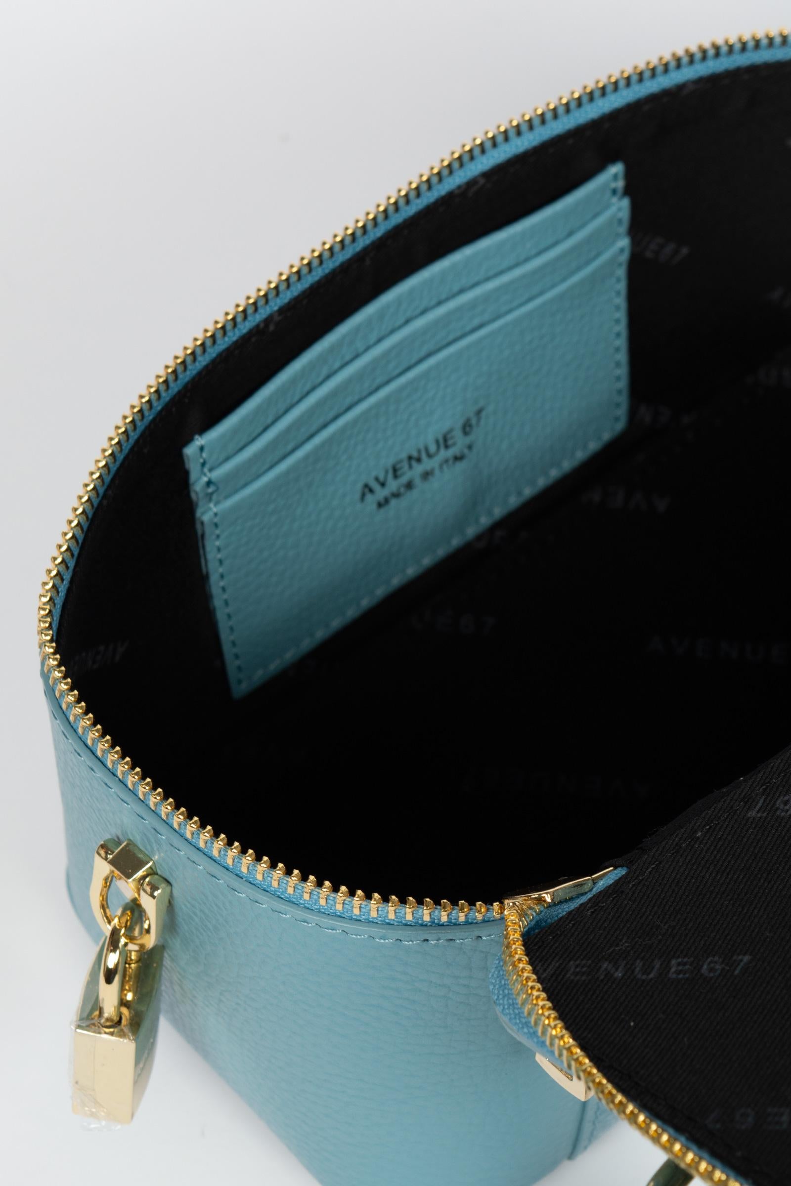 beauty in nappa martellana 'iman' IMANDOLLARO AZZURRO AVENUE 67 