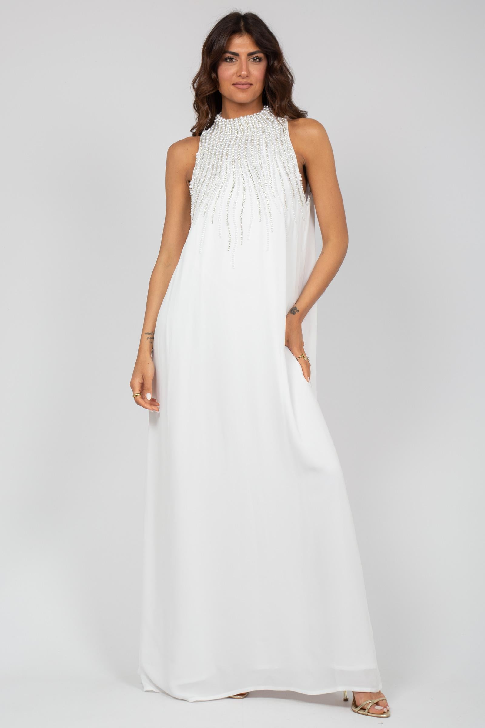 abito lungo con ricami e perle sul collo MS2630 WHT MIRIAM STELLA 