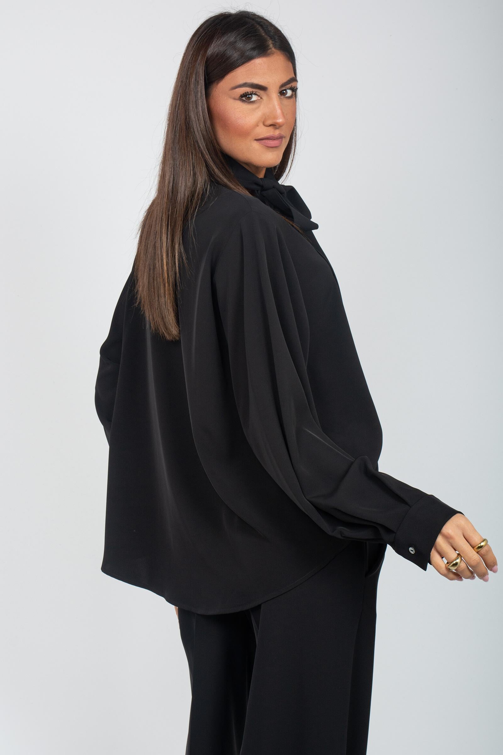 camicia con sciarpa staccabile &#39;antimonio&#39; ANTIMONIODD07 NERO DOUUOD 